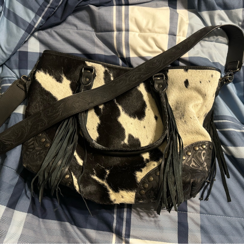 Idyllwind Conceal purse